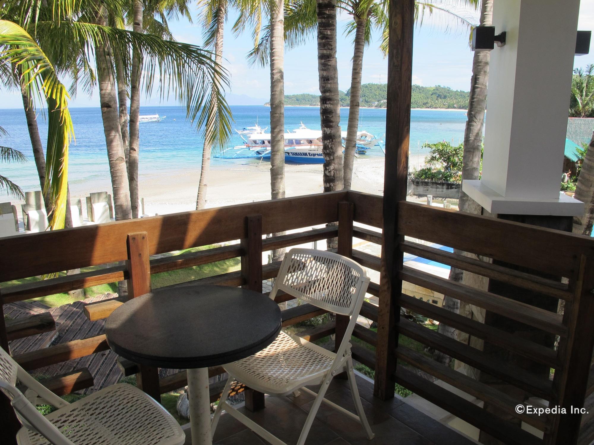 Infinity Resort Puerto Galera Exterior photo