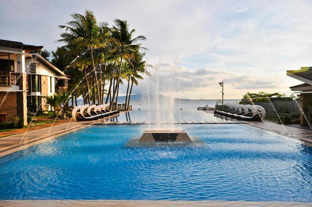 Infinity Resort Puerto Galera Exterior photo