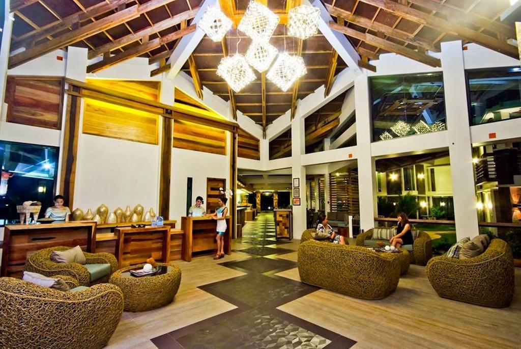 Infinity Resort Puerto Galera Exterior photo
